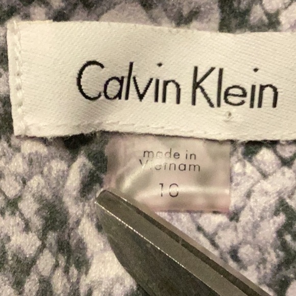 Calvin Klein Women's‎ Faux-Suede Printed Sheath Dress size 10 - Picture 3 of 9